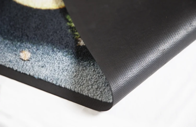 Mata podłogowa Interior Guard Brush - dywanik wycieraczka wykładzina z logo do zastosowań wewnętrznych - szczegół