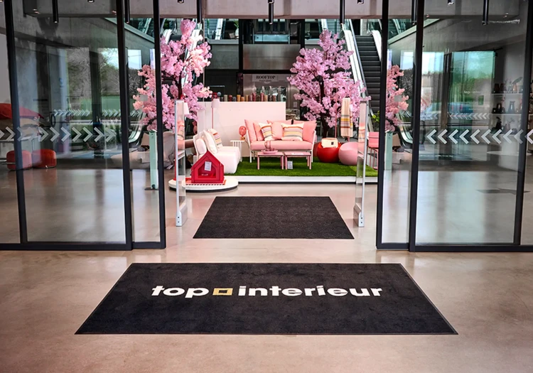 Mata podłogowa Interior Guard Brush - dywanik wycieraczka wykładzina z logo do zastosowań wewnętrznych