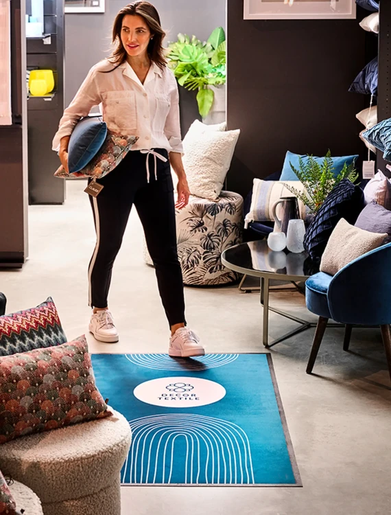 Mata podłogowa Promo Star - promocyjny dywanik wykładzina z logo do zastosowań wewnętrznych