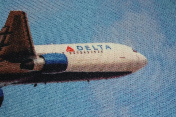 Mata podłogowa Universal Brush Guard - wycieraczka dywanik wykładzina z logo do zastosowań wewnętrznych i zewnętrznych - szczegół