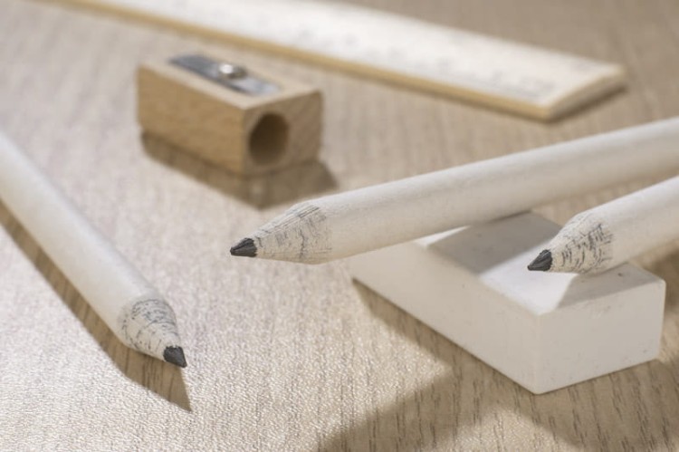 Ołówek papierowy OLOV biały