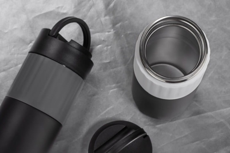 Butelka termiczna HOLDEN 500 ml biały