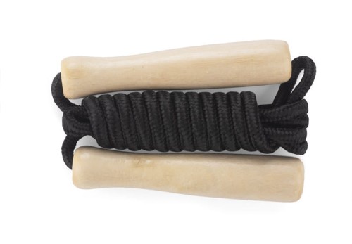 Skakanka SALTI czarny