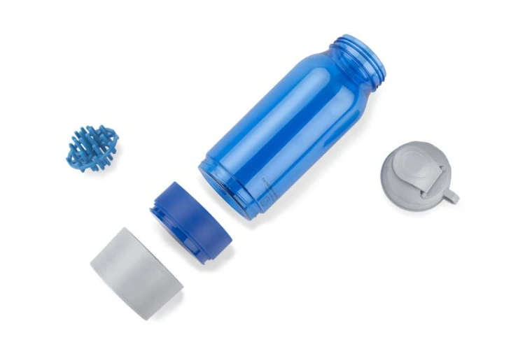 Shaker 750 ml TRISHE niebieski z logo