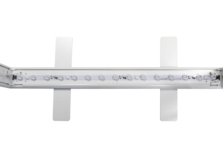 Stopy stabilizujące oraz LEDY standu podświetlanego