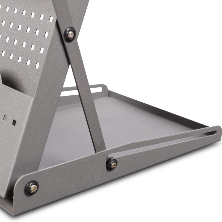 Zbliżenie na podstawę trybunko-stojaka