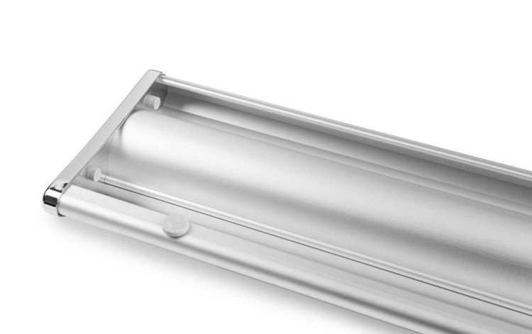 Kaseta od spodu - widoczne nóżki