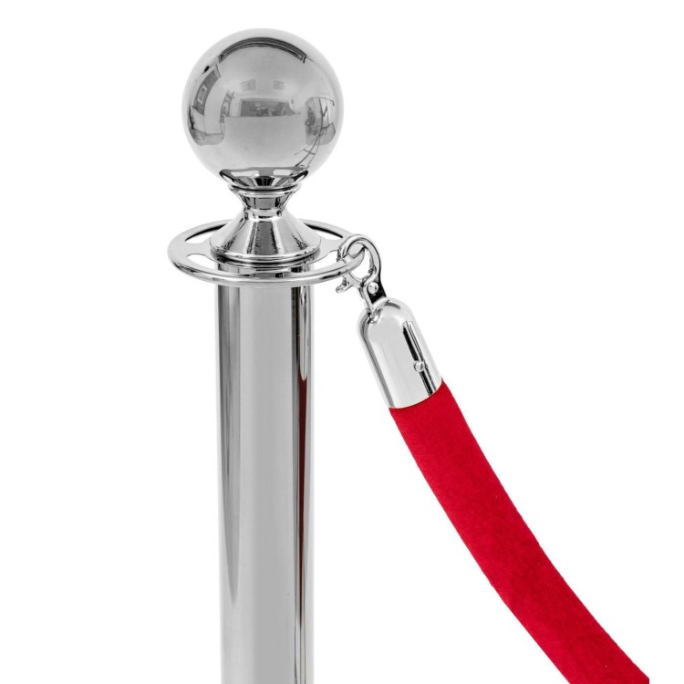 Zbliżenie - Słupek odgradzający KRÓLEWSKI Słupek hotelowy do Hotelu do Restauracji do strefy VIP Chrom